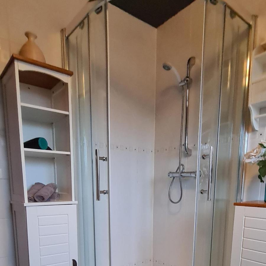 Spacious, 5 Bed House For 9 In Chester Zewnętrze zdjęcie